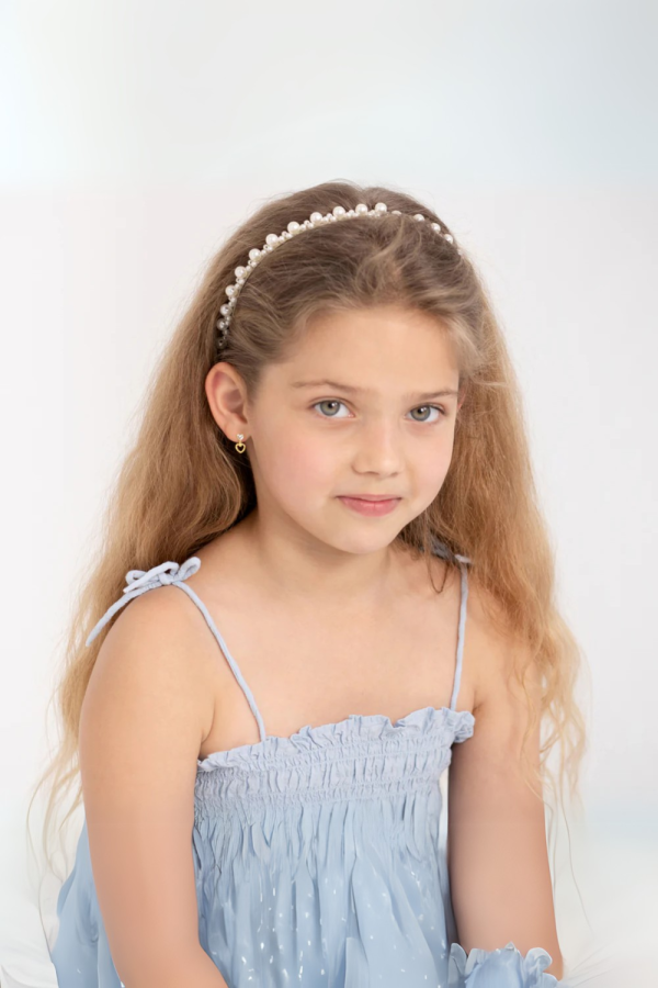 Cercei din Aur 14K pentru Adolescente, model Heart to Heart Dangle cu Piatra CZ clara, inchidere cu Fluturas
