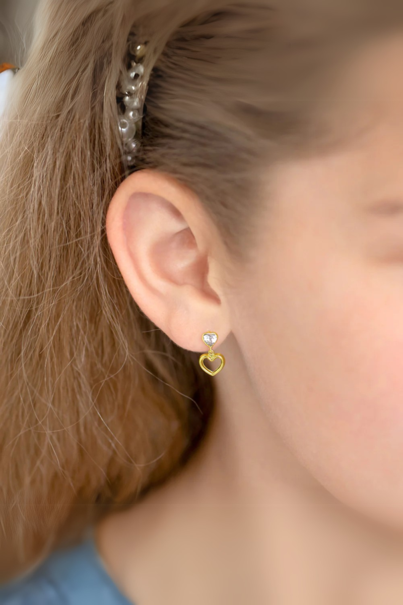 Cercei din Aur 14K pentru Adolescente, model Heart to Heart Dangle cu Piatra CZ clara, inchidere cu Fluturas