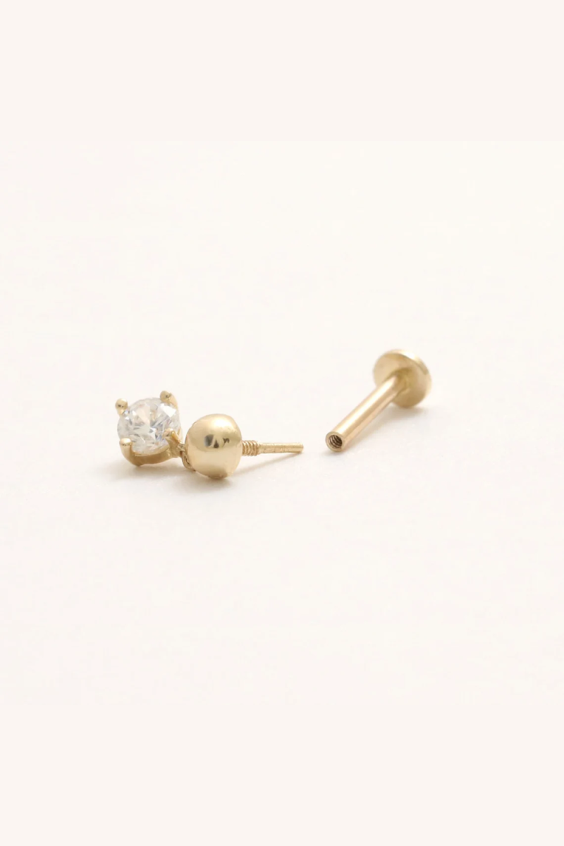 Piercing Labret din Aur 14K, model Bila Semisfera 3mm si Charm Mobil cu Piatra CZ 3mm, prindere Filet si Spate Plat
